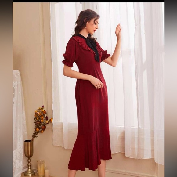 $5 NEW WITHOUT TAGS DRESS. SIZE MED. $5 IF BUNDLED - Picture 5 of 10